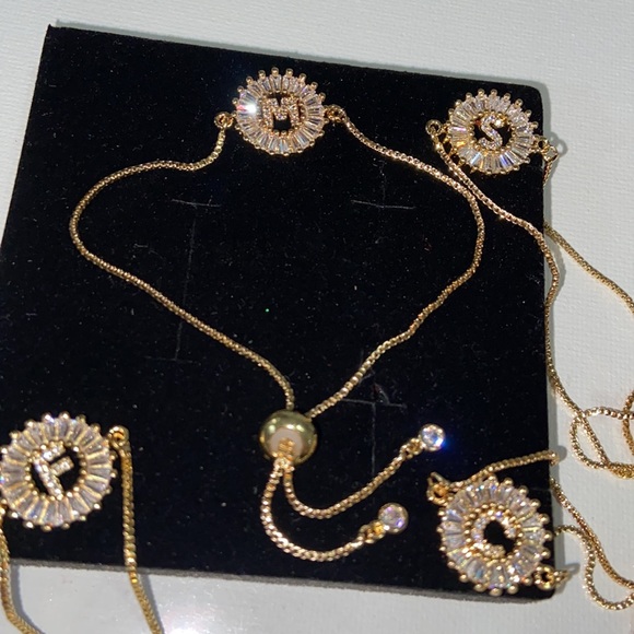 Initials zircon bracelets A B C E S and more - Picture 12 of 13
